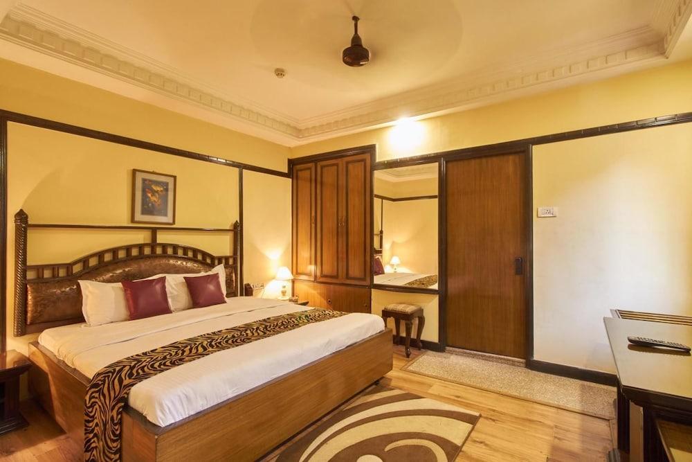 Lytton Hotel Calcutta  Esterno foto